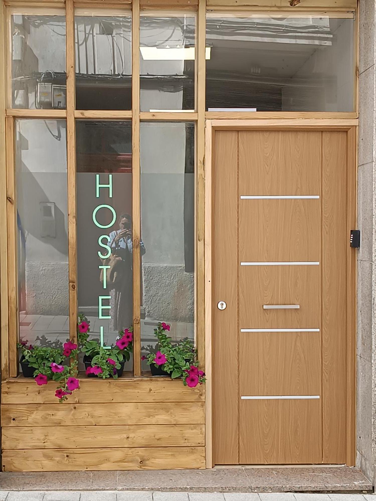 Hostel Bretema Lugo Exteriör bild